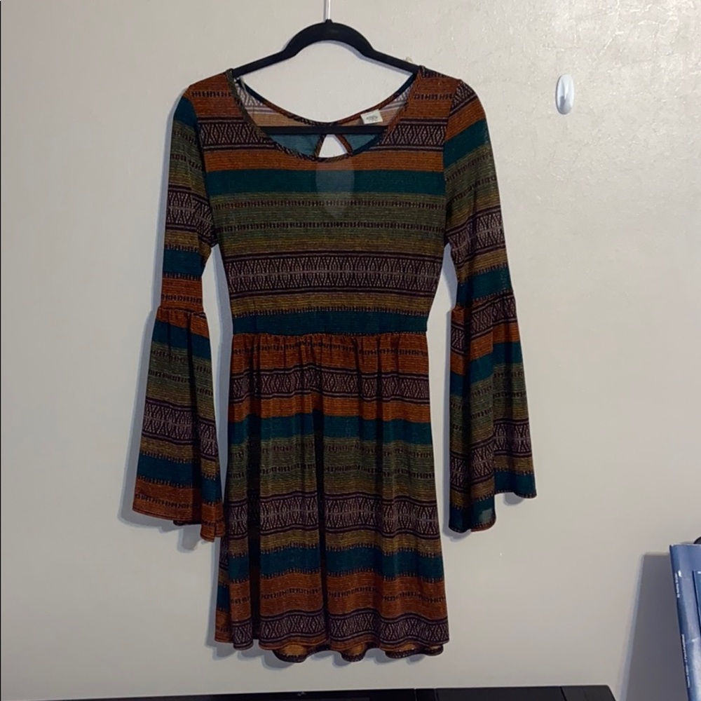 Knee- length sundress, Size M (8-10)